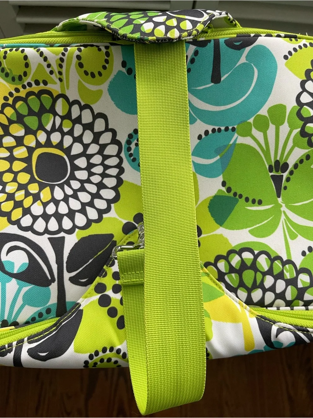 Vera Bradley Floral insulated cooler tote bag in retired Limes Up” pattern